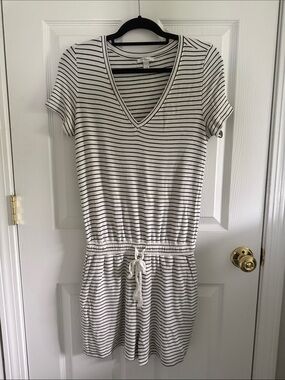Daily Ritual White & Black Striped V-Neck Drawstring Mini Dress
